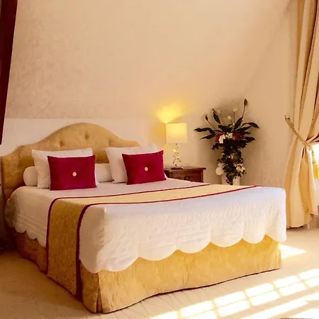 Manoir De Kertalg Hotell 4*